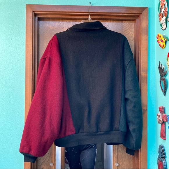 Men’s Vintage Manhattan Bomber Jacket - Picture 15 of 15